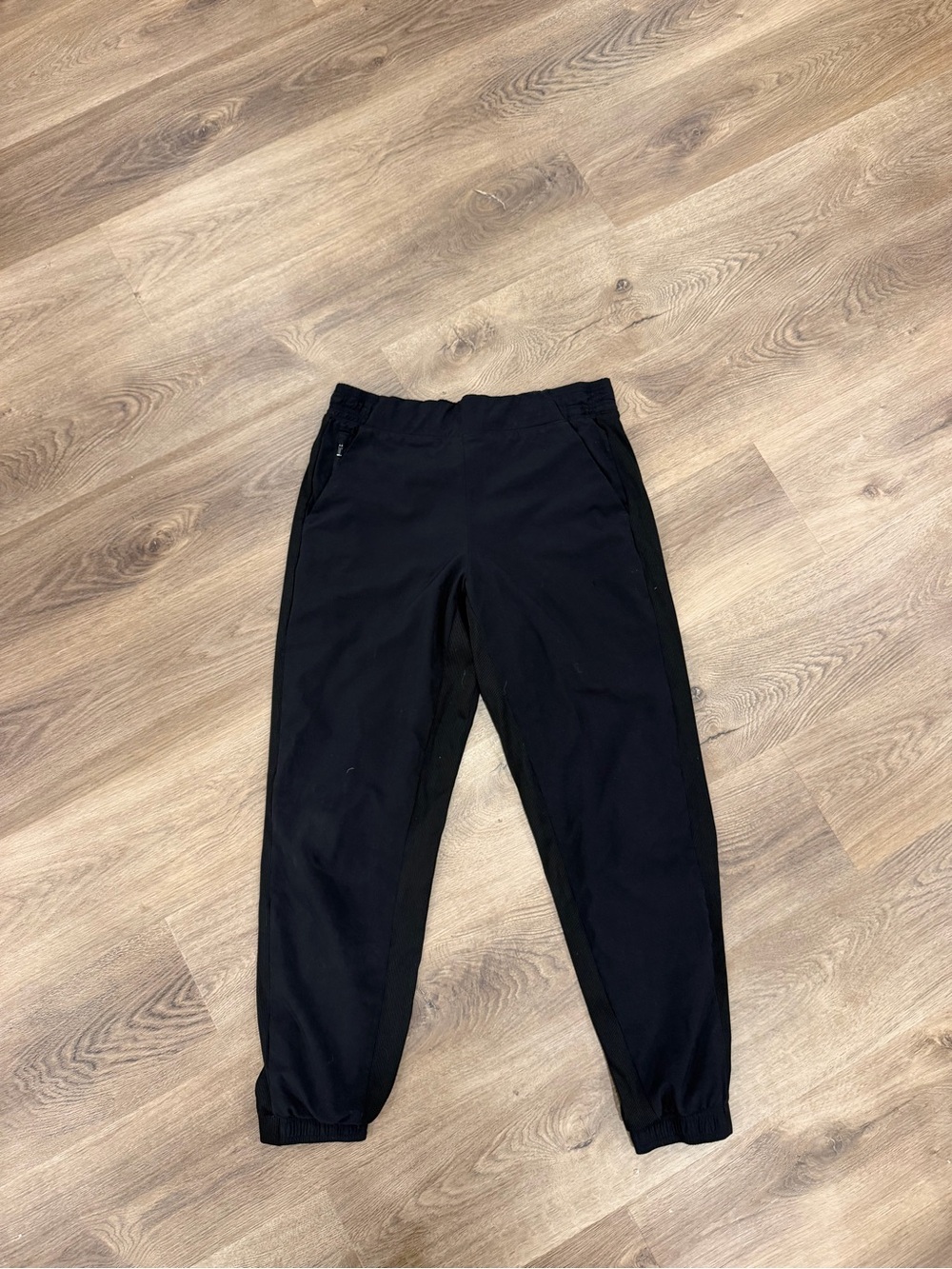 Athleta Women’s Black Jogger Pants